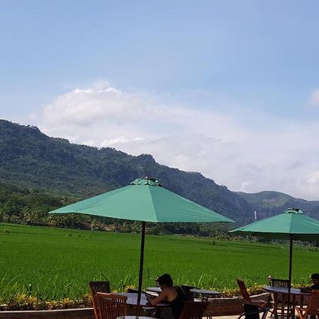 Vila Tenjo Gunung Cilowa Ngoại thất bức ảnh