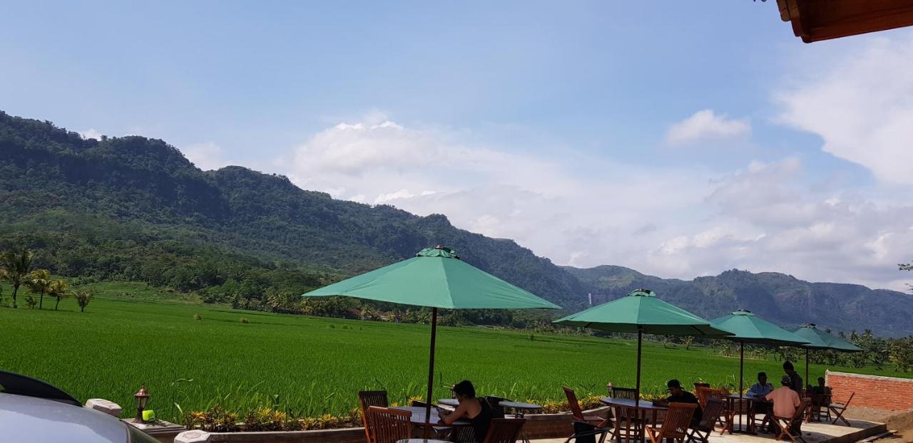 Vila Tenjo Gunung Cilowa Ngoại thất bức ảnh